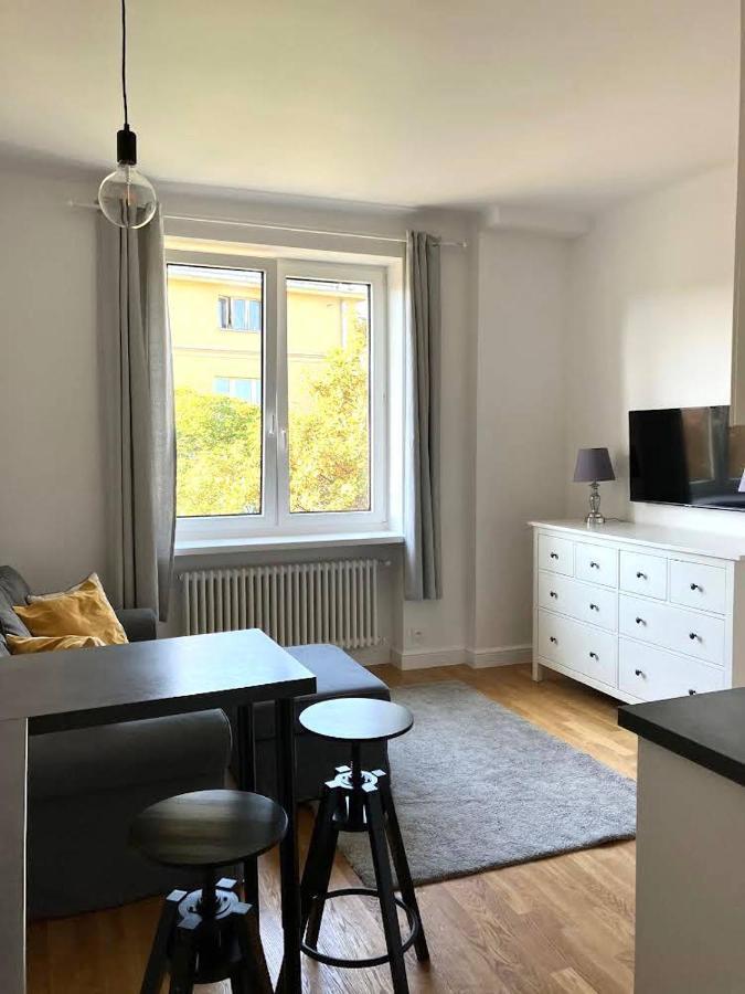 Cute Apartment In The City Center , 2-Beds , Wi-Fi - By Hik Apartments Varsavia Esterno foto