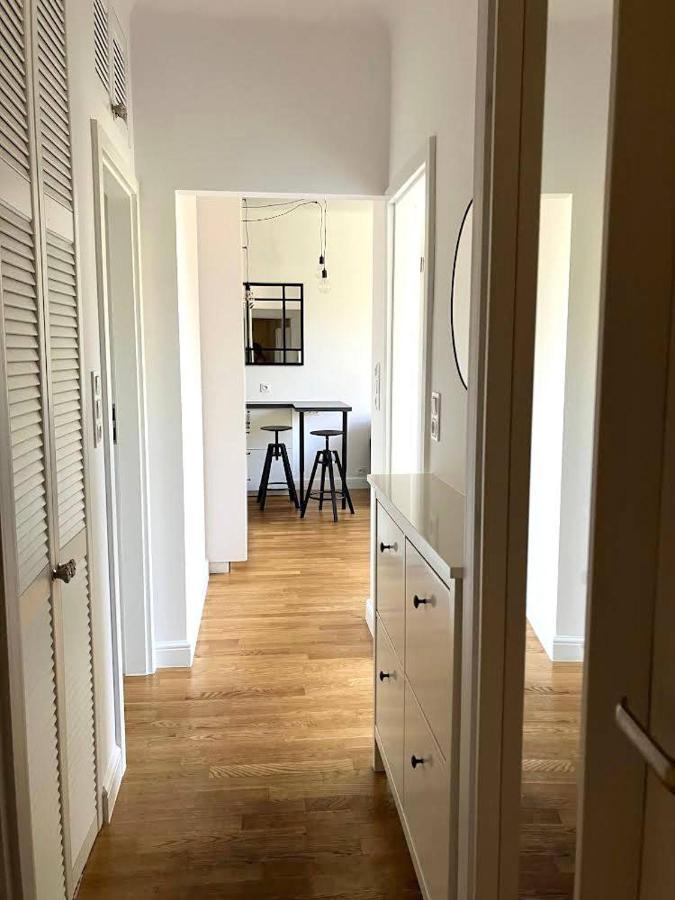 Cute Apartment In The City Center , 2-Beds , Wi-Fi - By Hik Apartments Varsavia Esterno foto