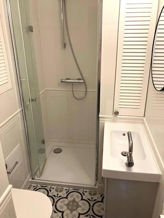 Cute Apartment In The City Center , 2-Beds , Wi-Fi - By Hik Apartments Varsavia Esterno foto